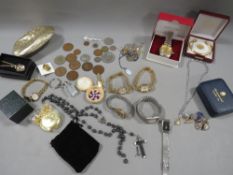 A QUANTITY OF COSTUME JEWELLERY AND WATCHES ETC