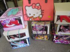 A QUANTITY OF UNUSUAL VINTAGE SHOES TO INCLUDE DESIGN ASYLUM CREATION ETC TOGETHER WITH A HELLO