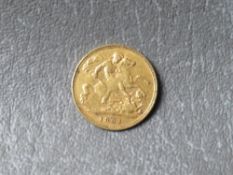 A Victoria veiled head 1902 half sovereign