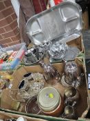 Two trays of metal ware to include a pair of pierced cruets