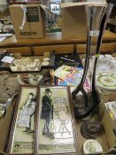 A box to include Moores tiles, Royal Doulton, Brambly Hedge etc