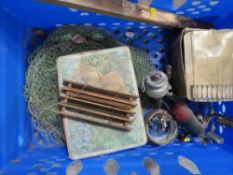 A tray of vintage fishing accessories A/F