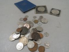 A quantity of collectable coins