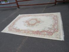 A large 20th century woollen rug - approx. 277 x 186 cm