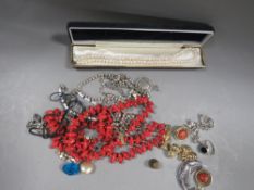 A small quantity of costume jewellery to include a silver ring etc