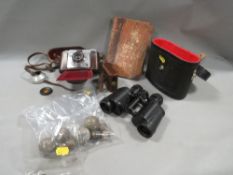 A tray of collectables to include camera and binoculars