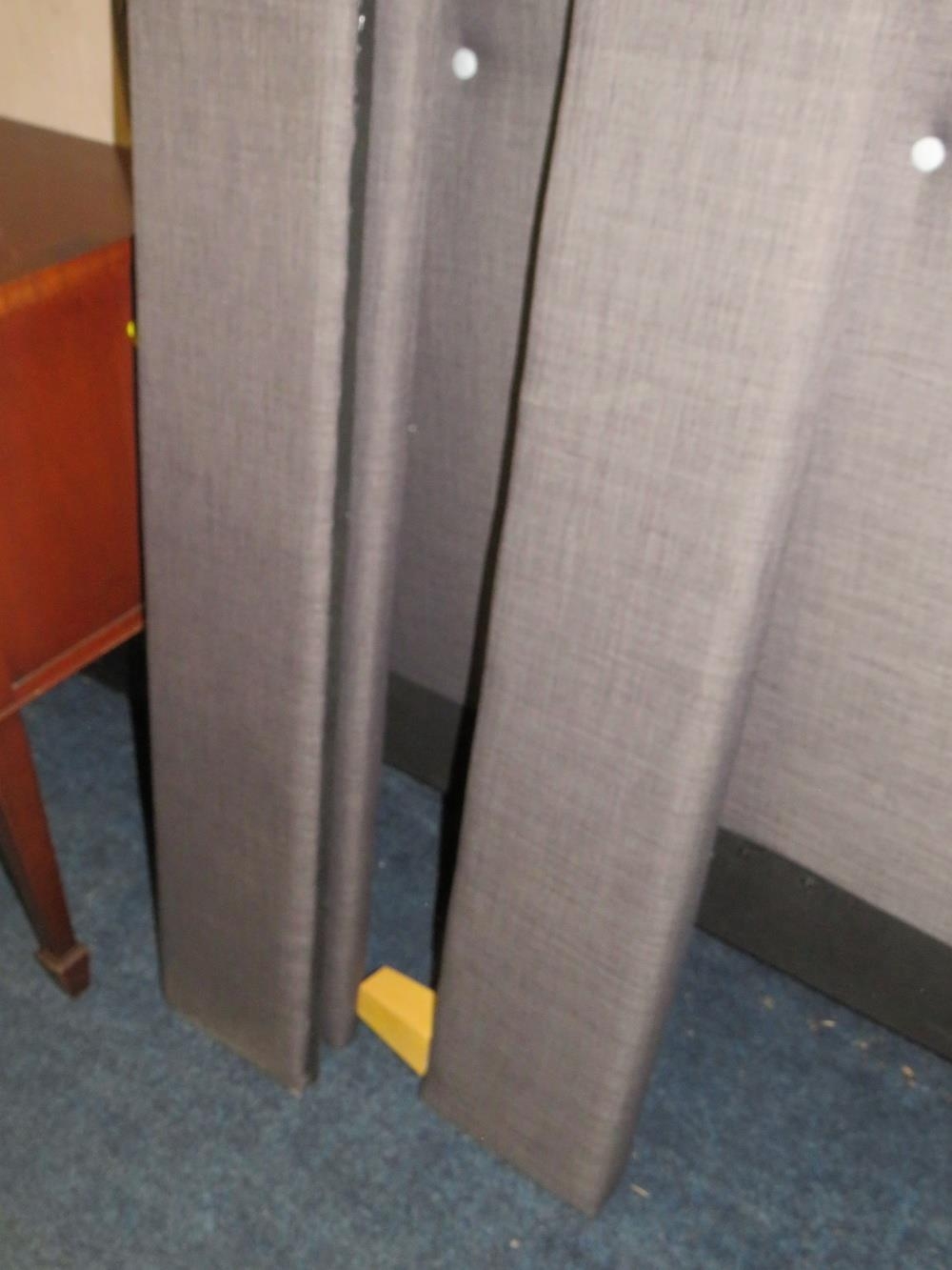 A modern upholstered double bed frame width 150 cm - Image 3 of 4