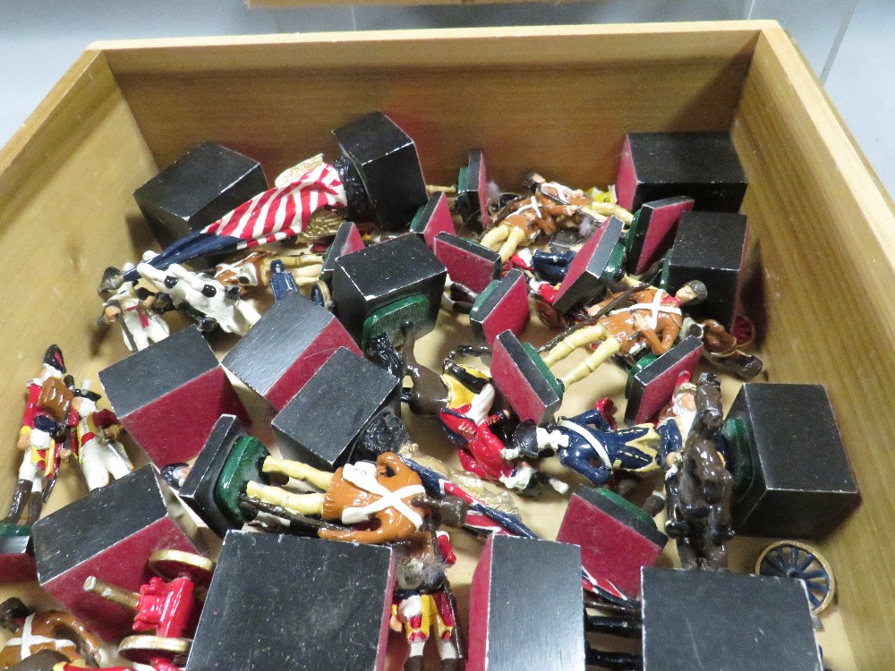 A collection of vintage metal and lead mainly military figures etc - Image 3 of 3