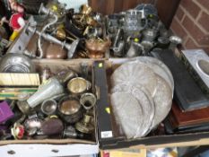Four trays of assorted metal ware to include pewter tankards, silver plated placemats, flatware etc