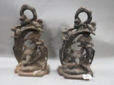 A pair of cast iron hunting theme / fox mask doorstops (approx height 39cm)