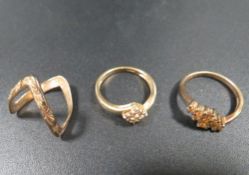 Two 9ct gold dress rings, approx combined weight 4.7g