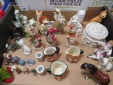 A small tray of novelty ceramic figures to include Wade
