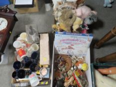 Three trays of collectables to include vintage box of Wade animates snow life crackers, vintage