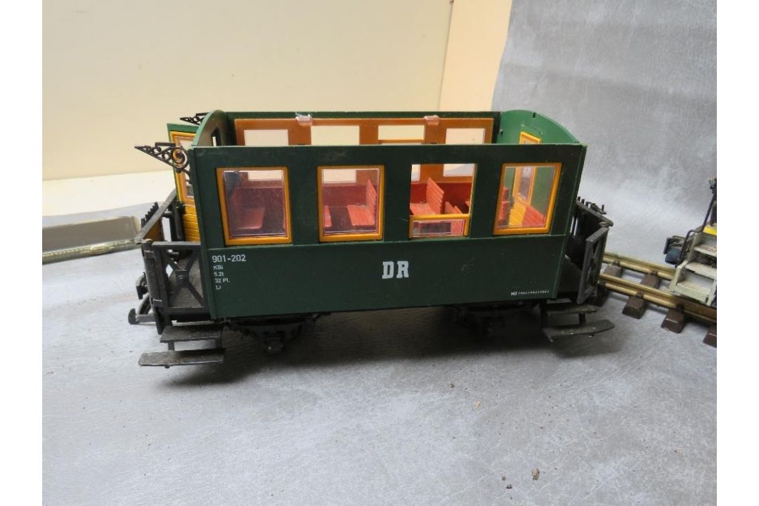 GARDEN GAUGE LOCOMOTIVE, together with a Lehmann LGB open carriage, a Lionel Mickey Mouse / Donald - Image 5 of 5