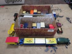A SMALL TRAY OF UNBOXED DIE CAST, mainly Lledo / Days Gone, together with three box Matchbox