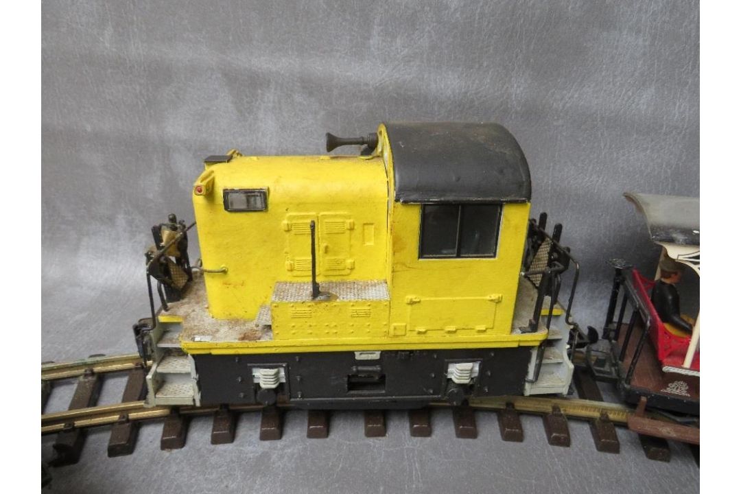 GARDEN GAUGE LOCOMOTIVE, together with a Lehmann LGB open carriage, a Lionel Mickey Mouse / Donald - Image 2 of 5