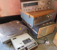 A quantity of vintage audio equipment A/F to include a national Panasonic cassette stereo 256