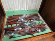 A retro style canteen of cutlery (contents unchecked)