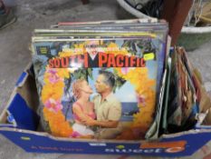 A tray of LP records and 7