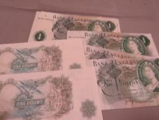A collection of vintage one pound notes, to include a consecutive run of four notes