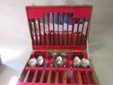 A retro canteen of cutlery