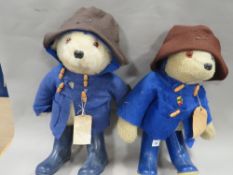 Two vintage bears