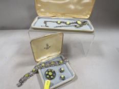 A selection of vintage costume jewellery set with hardstone to include silver example