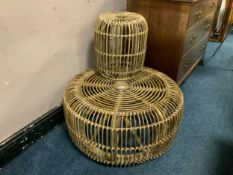 A modern wicker lobster pot type coffee table Dia. 82 cm and stool (2)