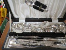 A tray of silver plated flatware to include a quantity of Kings pattern example together with an oak