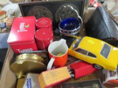 Two trays of collectables to include silver plated ware