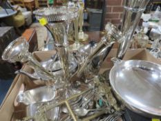 A tray of assorted silver plated ware to include a four piece tea service