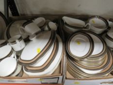 Two trays of Royal Doulton Cadenza tea/dinner ware