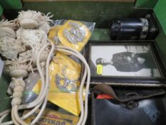 A tray of military items to include badges, medal boxes etc