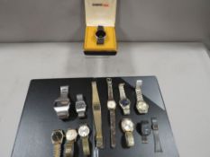 A Quartus 1500 wrist watch in original box together a tray of assorted wrist watches A/F
