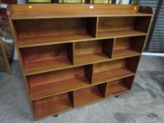 A open face teak bookcase - H 128 cm, W 145 cm, D 24 cm