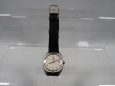 vintage Bulova Accutron men's wristwatch (winder loose)