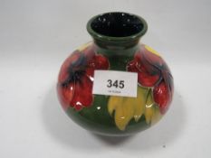 A small Moorcroft Hibiscus pattern squat vase A/F