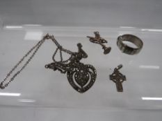 Vintage silver jewellery to include a marcasite necklace