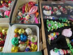 Two trays of vintage Christmas decorations to include wooden case of glass examples