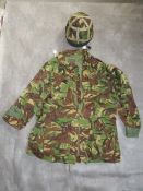 BRITISH 2000 DATED PARA HELMET, with similar vintage Para smock (2)