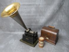 AN EARLY 20TH CENTURY EDISON GEM PHONOGRAPH IN AN ORIGINAL OAK CASE, with tin horn and one
