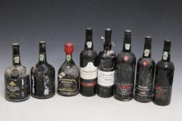 8 ASSORTED BOTTLES OF PORTS, mainly LBV's to include 1 bottle of Taylor's LBV 1986