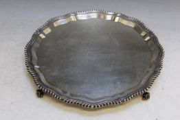 A MODERN HALLMARKED SILVER SALVER - BIRMINGHAM 1964, with presentation inscription, approx weight