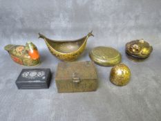 SEVEN VARIOUS VINTAGE DECORATIVE ISLAMIC ITEMS, to include metalware and papier mache items