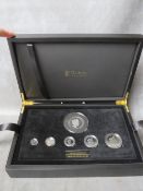 TRISTAN DA CUHNA 2018 ARMISTICE CENTENARY REMEMBRANCE GOLD SOVEREIGN SERIES SET, in fitted case,