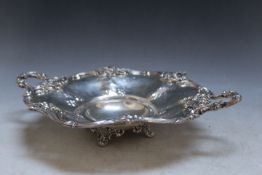 A HALLMARKED SILVER TWIN HANDLED FOOTED DISH BY ROBINSON EDKIN & ASTON - BIRMINGHAM ASSAY, no date