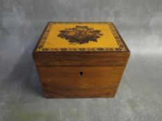 A VINTAGE TUNBRIDGEWARE TEA CADDY, H 11 cm, W 10.5 cm, L 13.5 cm