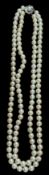 2-reihige Perlenkette mit Weissgold-Schliese-750-, D- je ca. 7,5 mm, L-ca. 50 cm, guter Zustand,