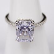 925er Silber-Ring, bläulich schimmernder Stein, 3,3gr., RG 54/55