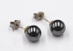 Paar Hämatit-Ohrstecker, ca. L-2cm